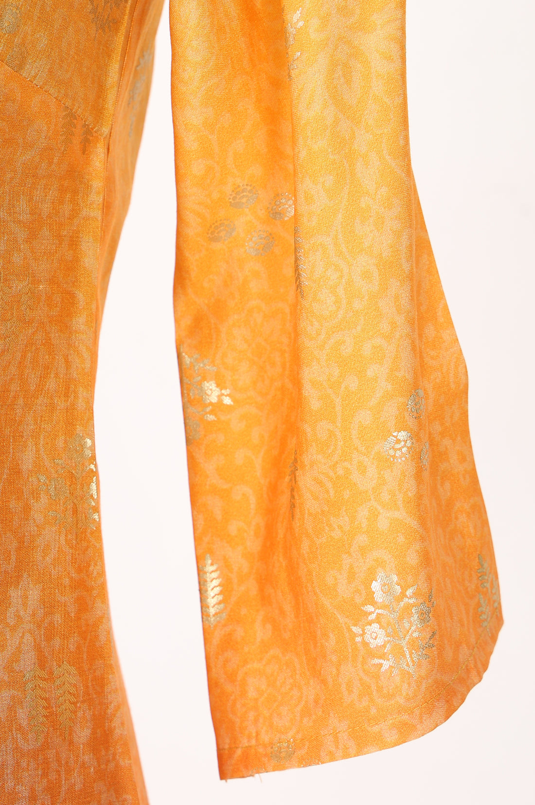 Mustard Ombre Ethnic Motifs Embroidered Straight Kurta