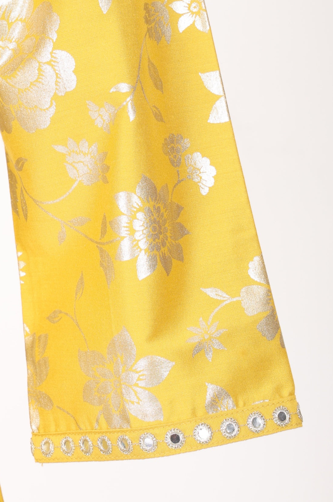 Aurelia Women&