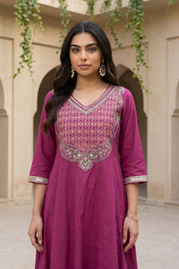 Aurelia Women&