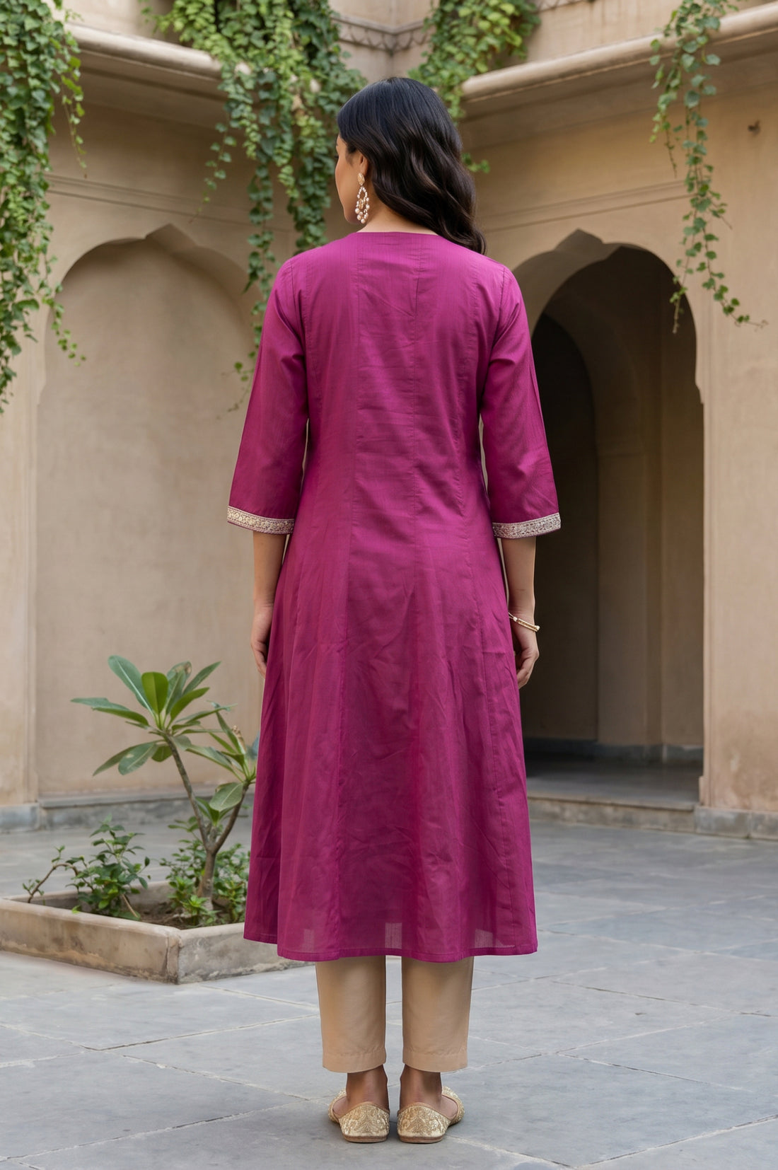 Aurelia Women&