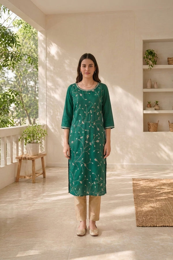 Green Embroidered Yarn Dyed Straight Kurta