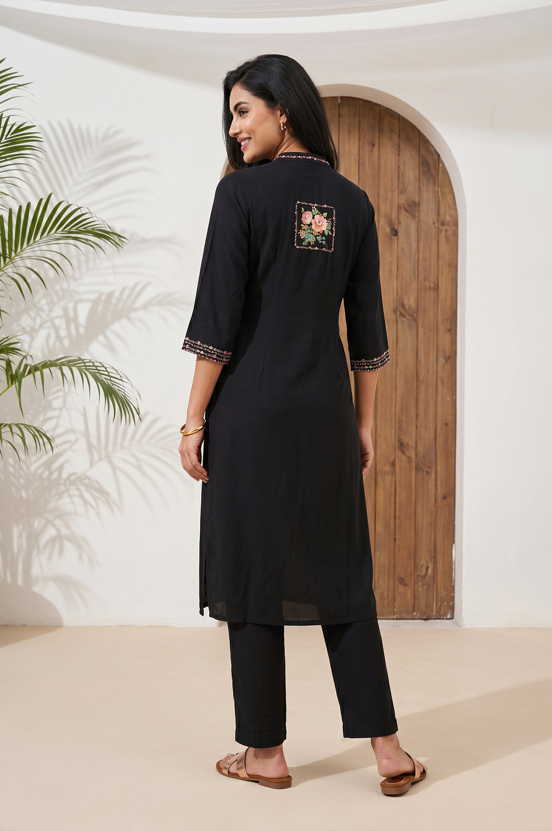 Black Floral Printed Rayon Straight Kurta