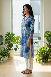 Blue Floral Printed Rayon Straight Kurta