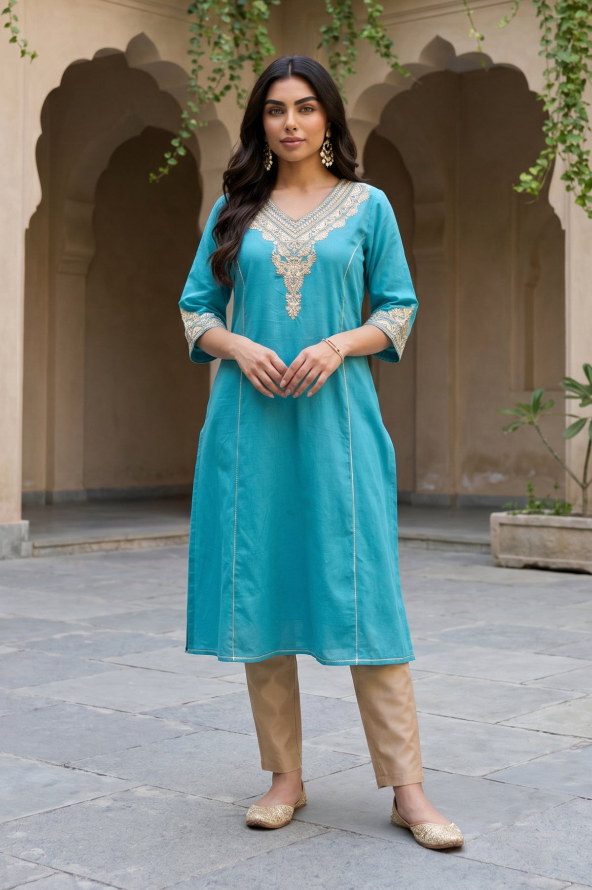 Aurelia Women's Blue Zari Embroidered A-line Kurta - S