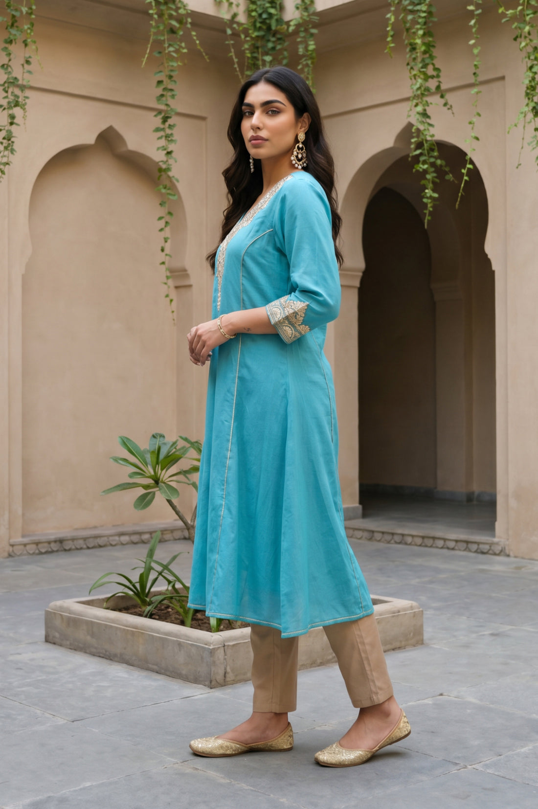Aurelia Women&