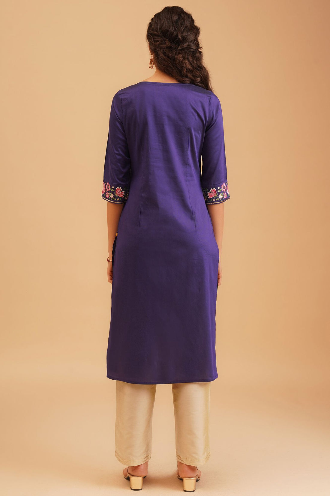 Purple Thread Embroidered Straight Kurta