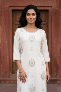 Off White Embroidered Straight Kurta