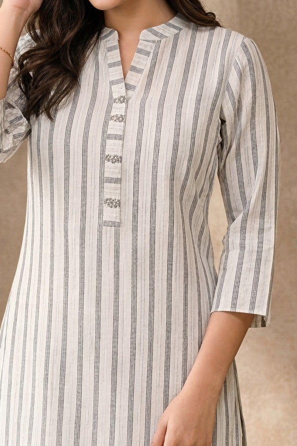 Off White Yarn Dyed Cotton Lurex Straight Kurta