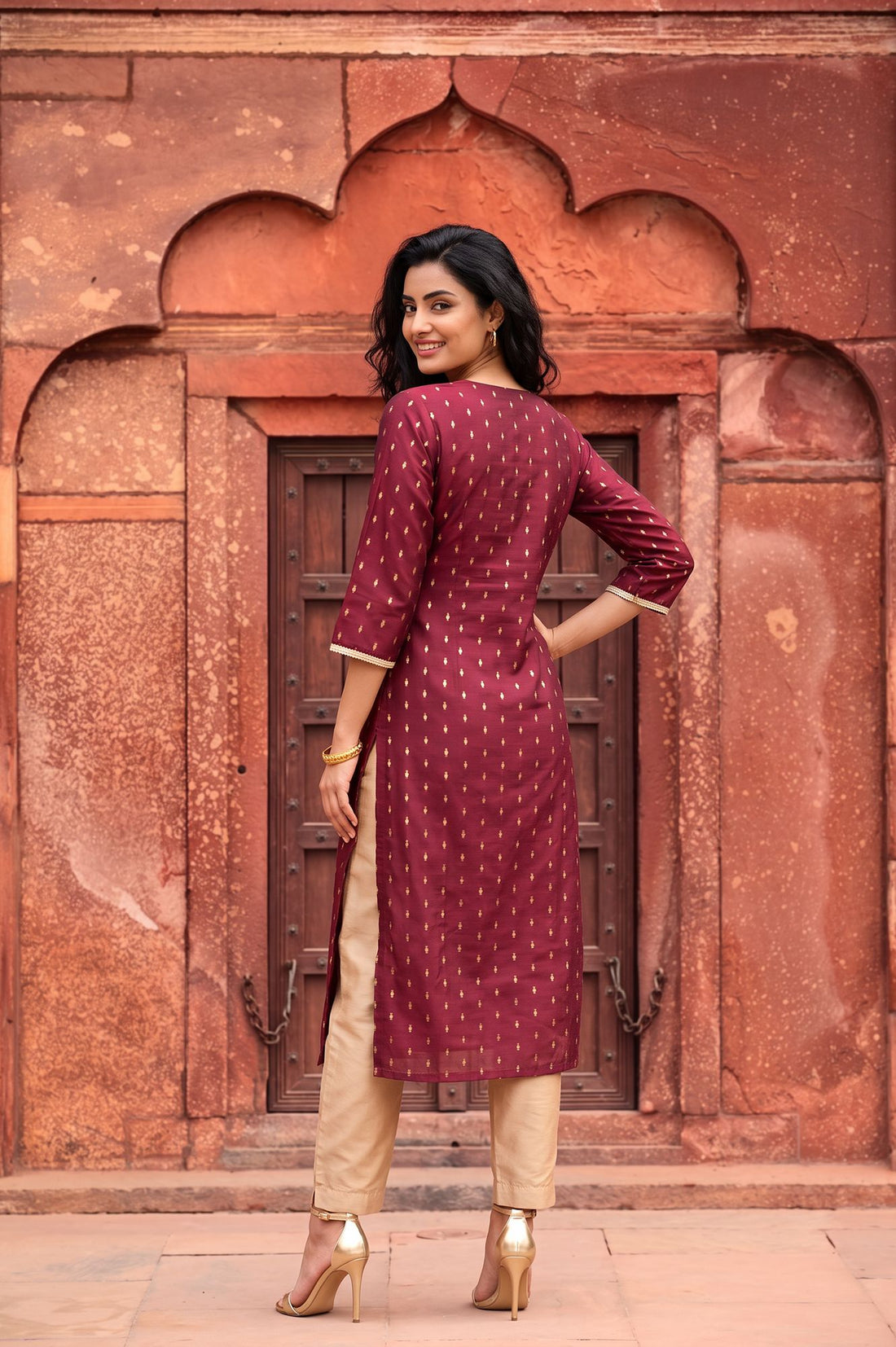 Purple Yarn Dyed Zari Embroidered Chanderi Buta Straight Kurta