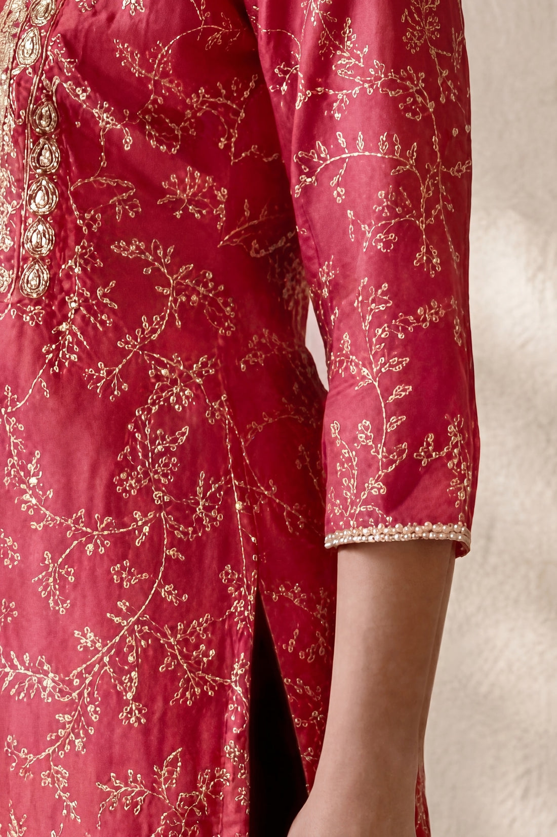 Pink Floral Printed Embroidered Straight Kurta
