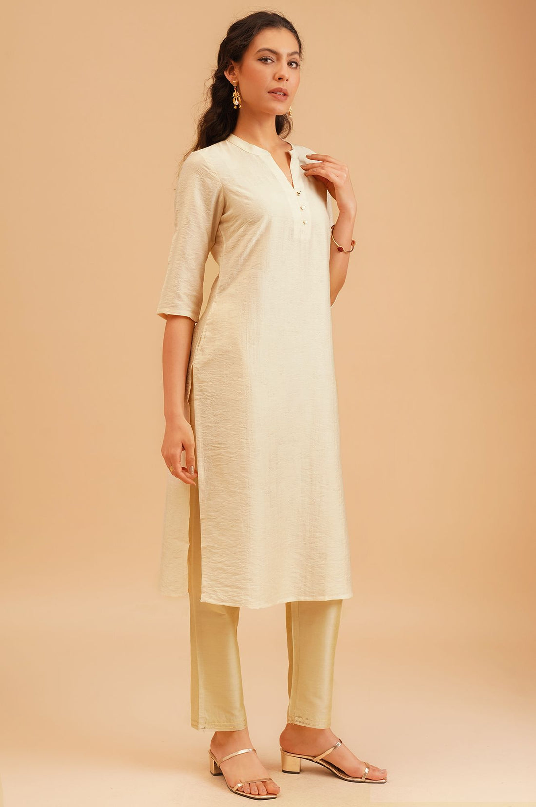 Off White Jacquard Straight Kurta