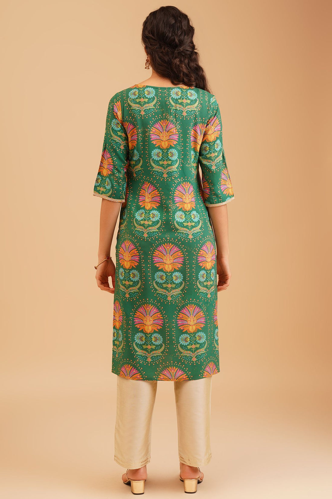 Green Floral Printed Straight Kurta