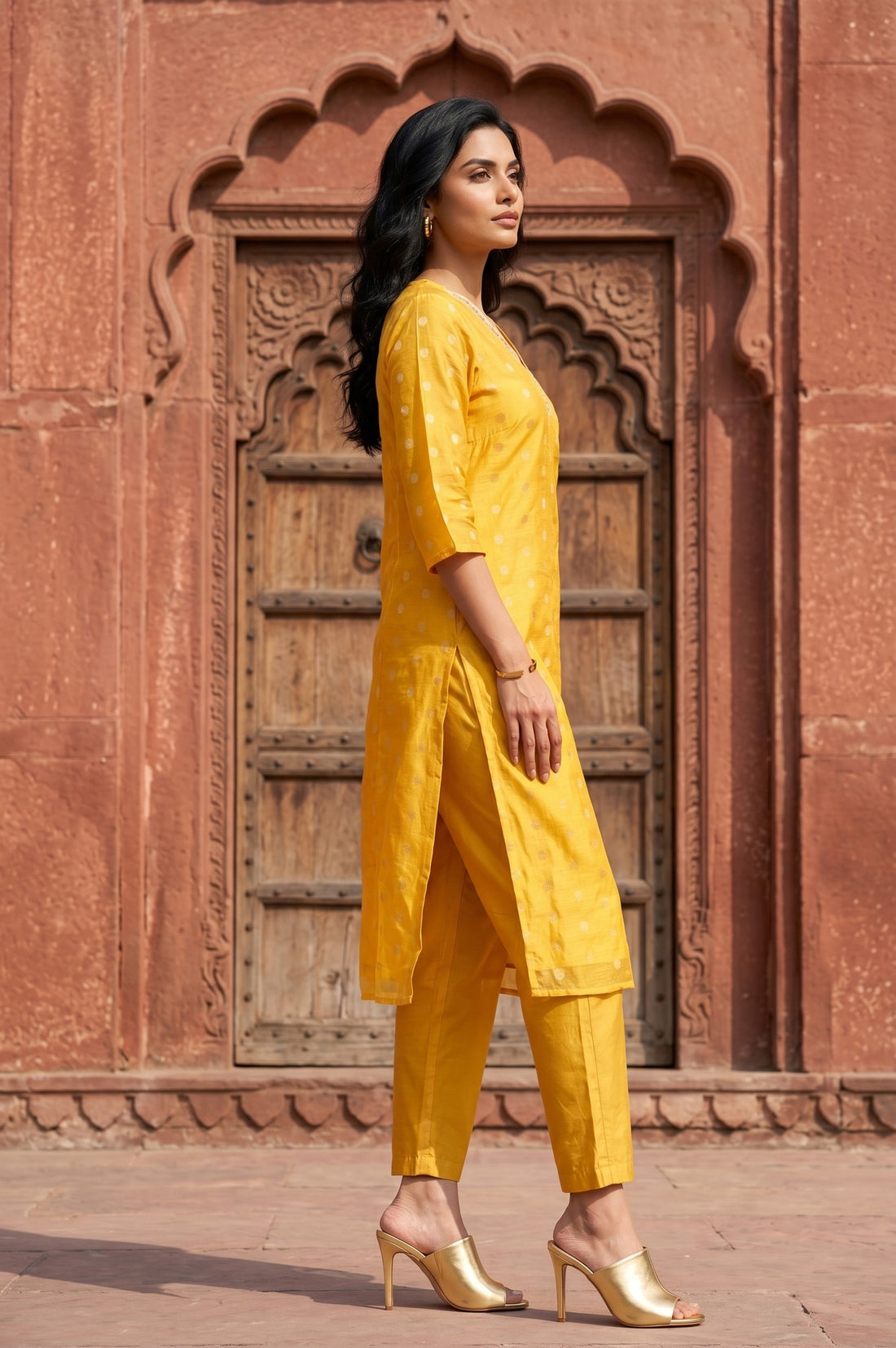 Mustard Zari Embroidered Yarn Dyed Straight Kurta