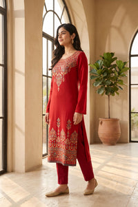 Red Ethnic Motifs Acrylic Straight Winter Kurta