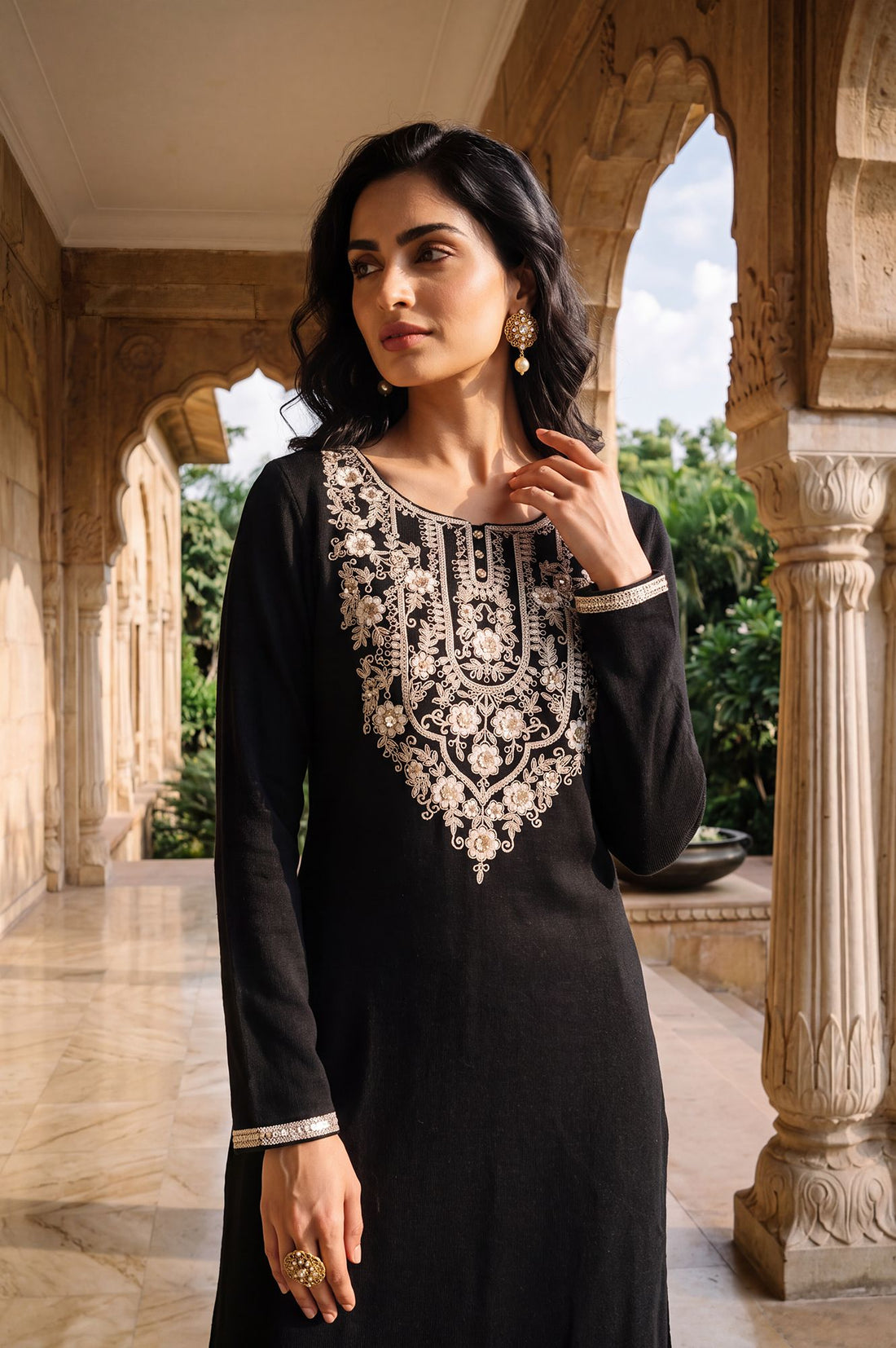 Black Straight Fit Round Neck Full Sleeve Embroidered Thread Work Charme Acrylic Calf Length Kurta