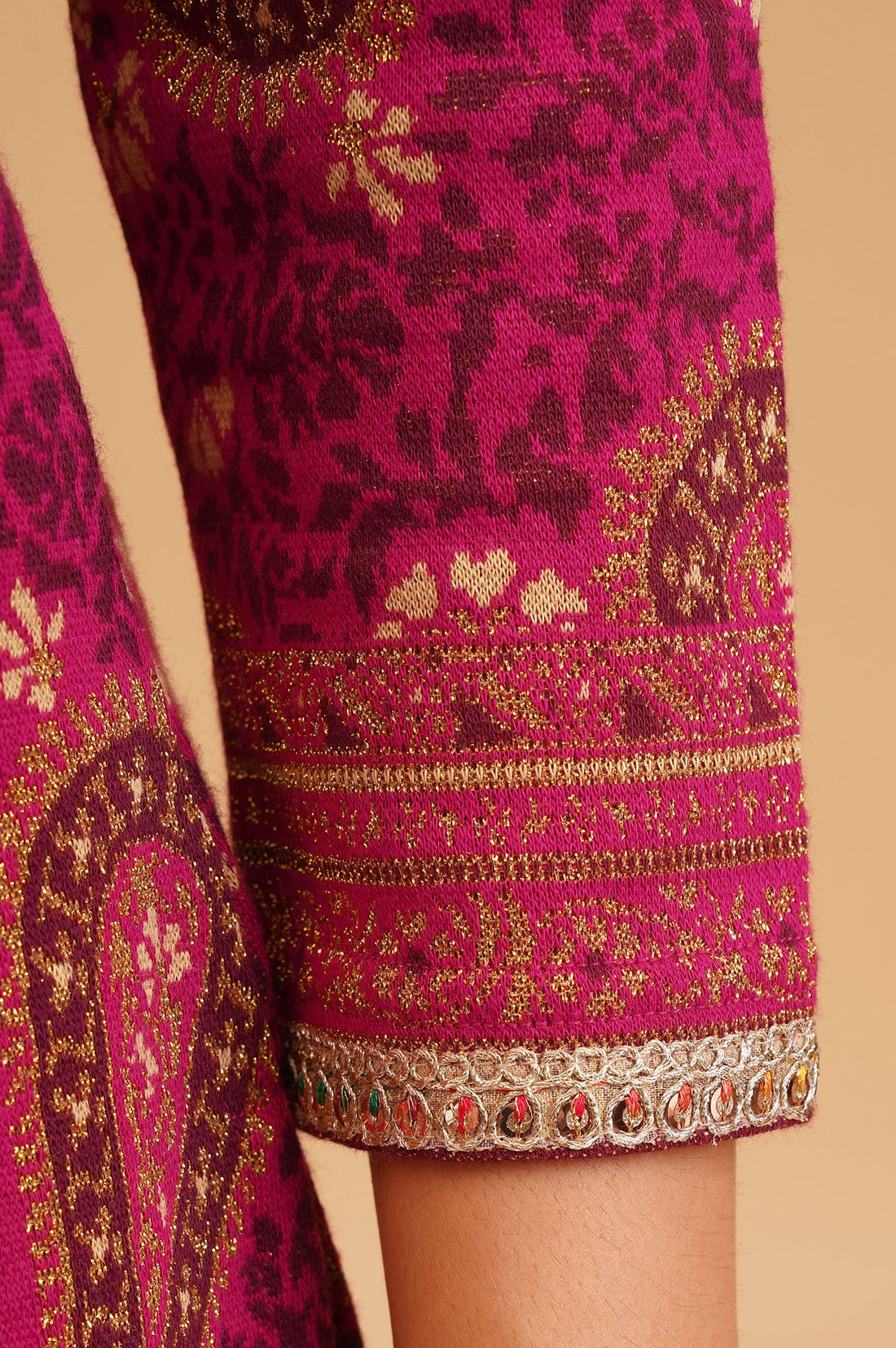 Magenta Paisley Sequins Jacquard Straight Winter Kurta