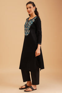 Black Embroidered Acrylic Straight Winter Kurta