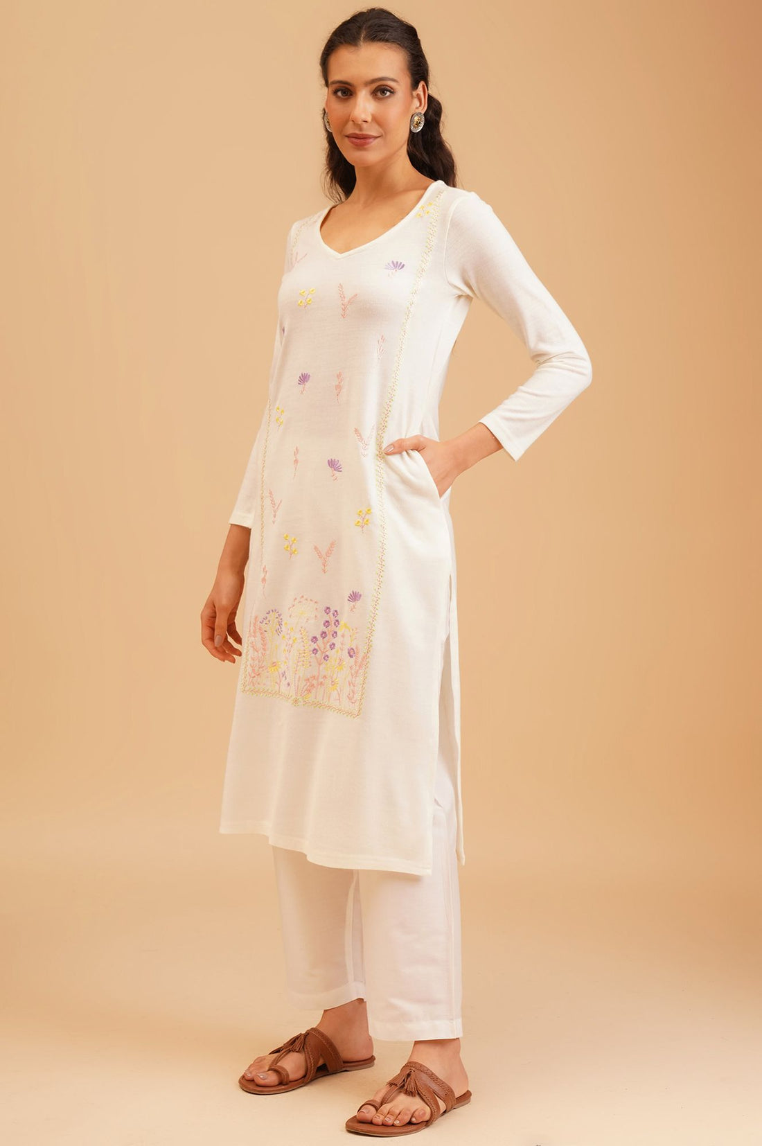 Off White Embroidered Acrylic Straight Winter Kurta