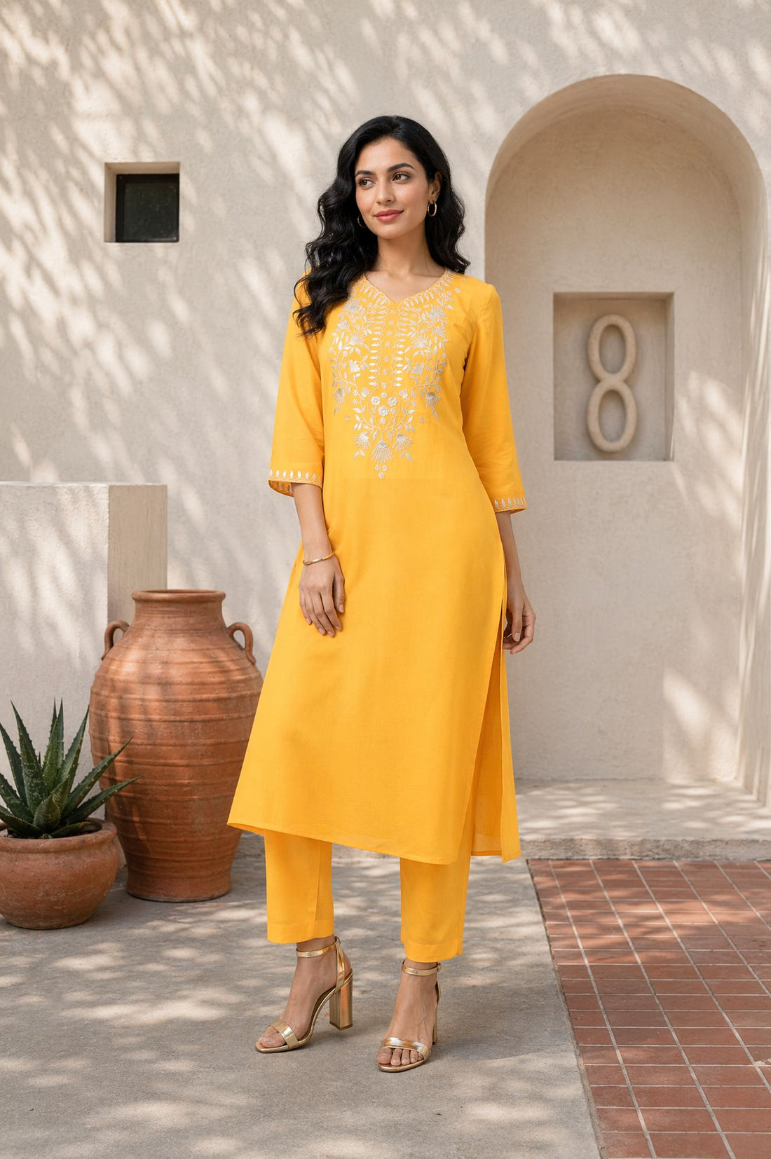 Yellow Zari Embroidered Yarn Dyed Straight Kurta