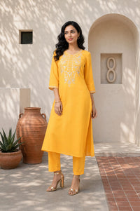 Yellow Zari Embroidered Yarn Dyed Straight Kurta