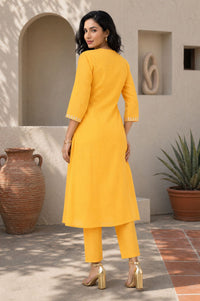 Yellow Zari Embroidered Yarn Dyed Straight Kurta