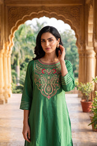 Green Yarn Dyed Embroidered Straight Kurta