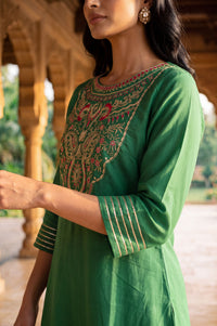Green Yarn Dyed Embroidered Straight Kurta