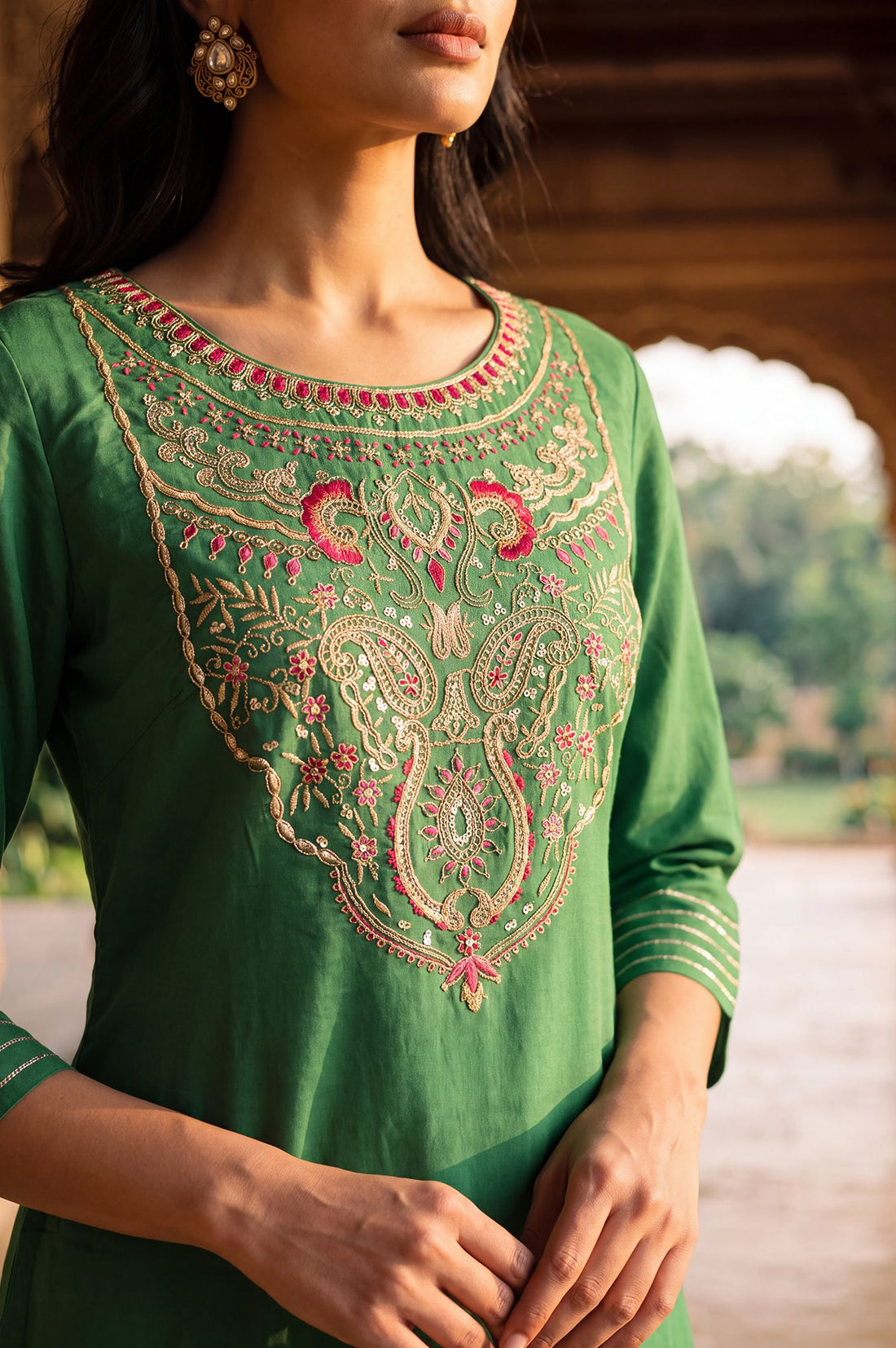 Green Yarn Dyed Embroidered Straight Kurta