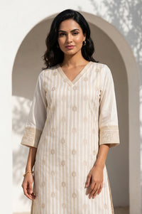 Cream Textured Jacquard Straight Kurta