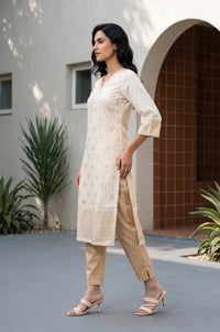Cream Textured Jacquard Straight Kurta