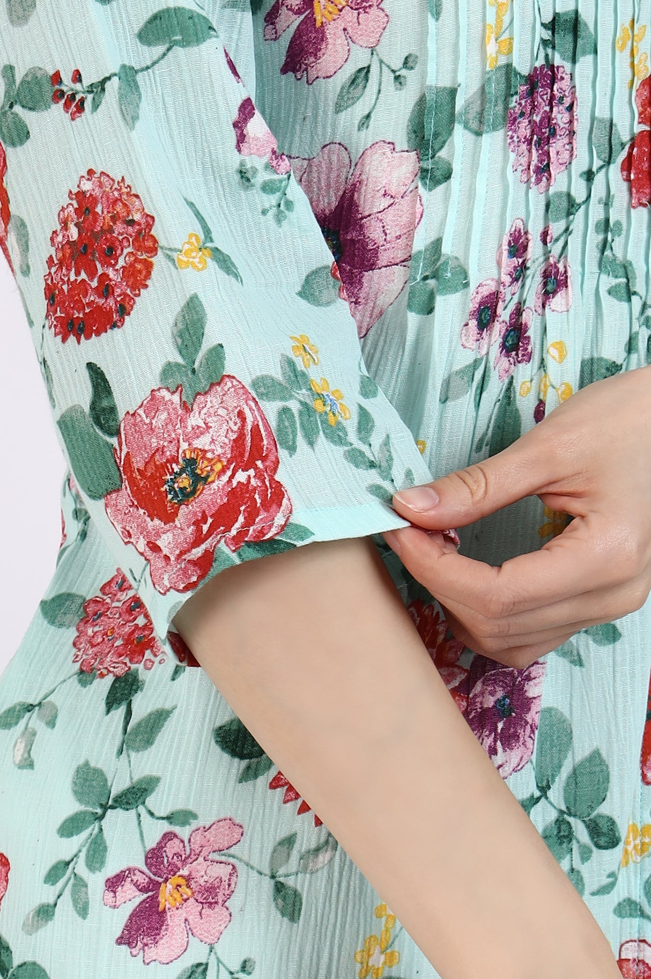 Green Floral Printed Pure Cotton Short Kurti
