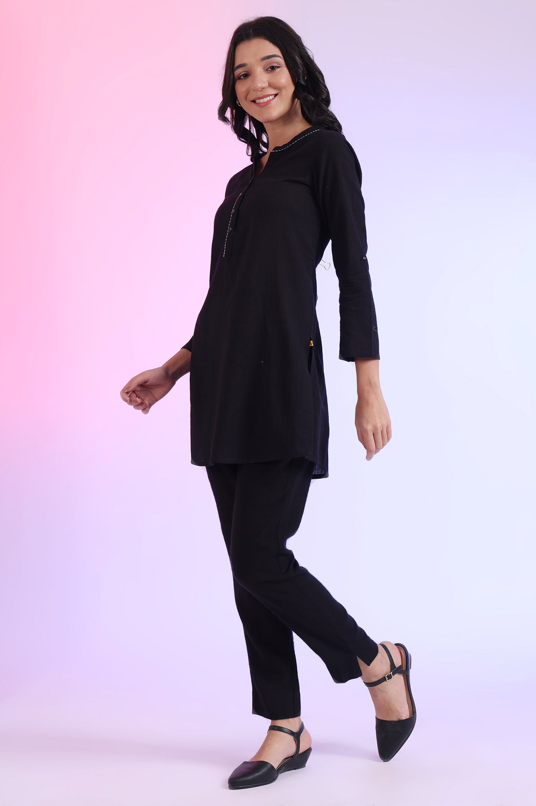 Black Solid Straight Pure Cotton Kurti