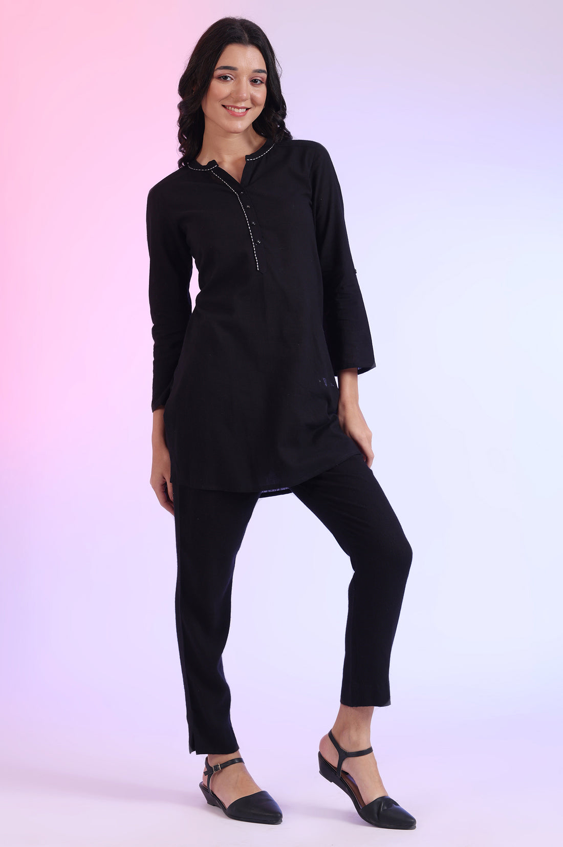 Black Solid Straight Pure Cotton Kurti