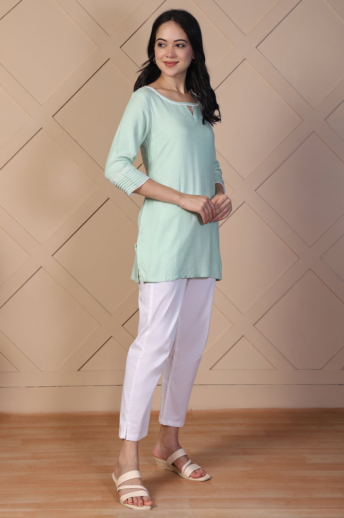 Green Textured Lace Trim Straight Twill Kurti