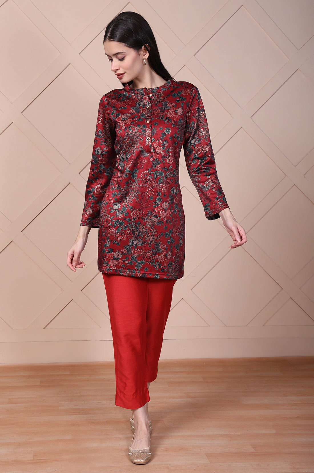 Red Floral Printed Jacquard Straight Kurta