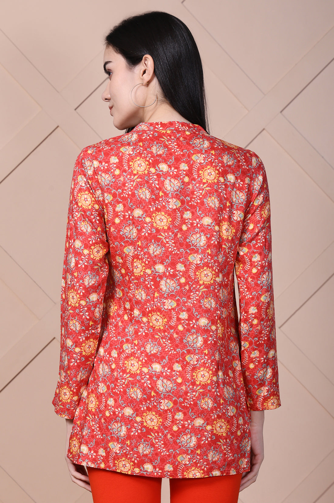 Red Floral Printed Straight Rayon Kurti