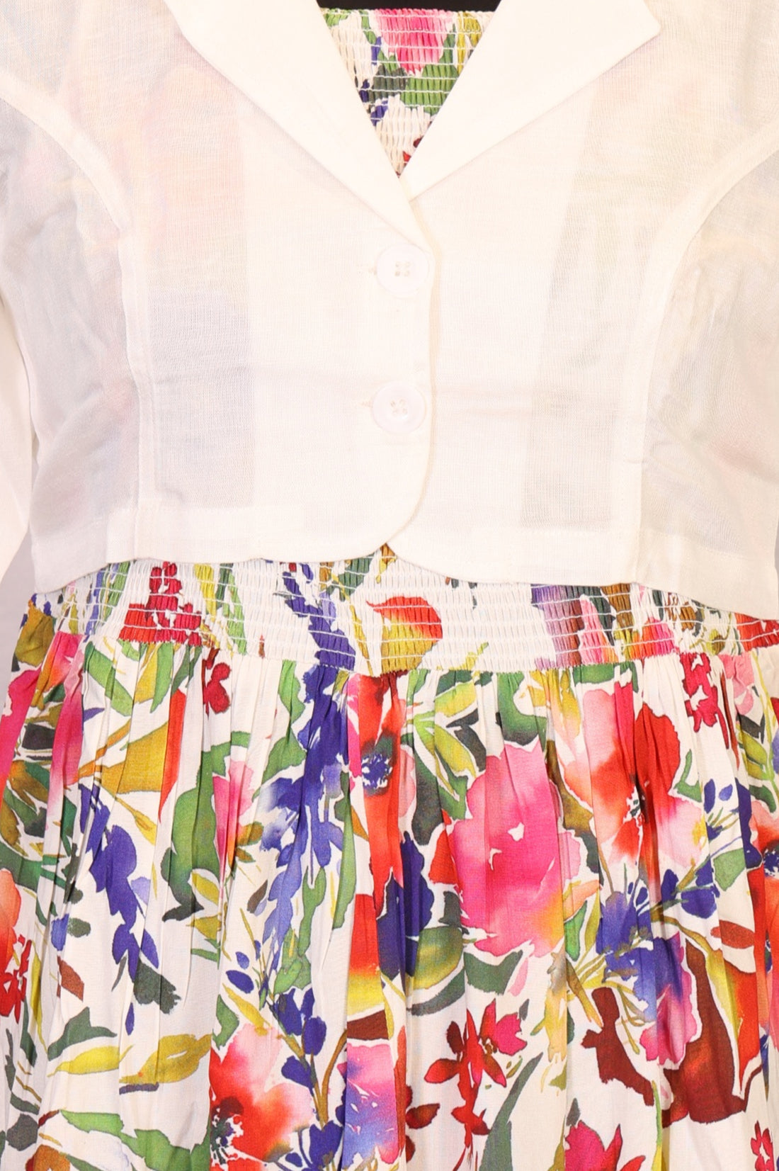 White Solid Rayon Straight Cropped Jacket