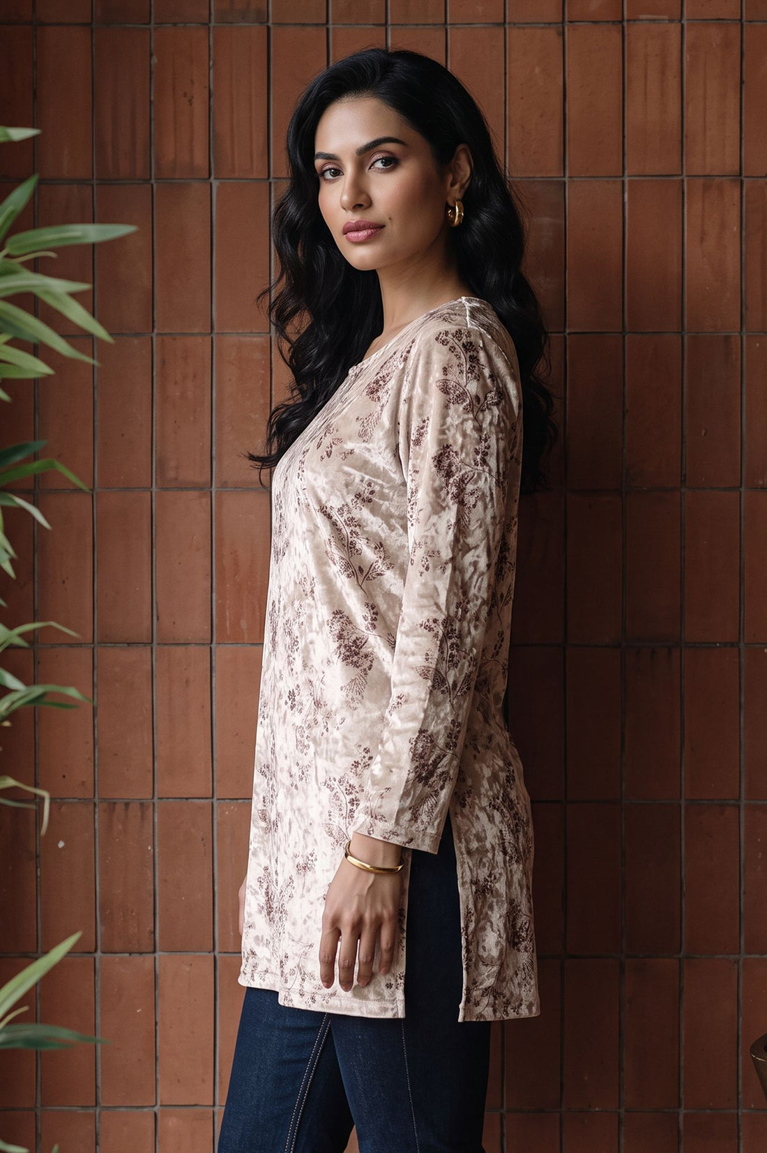 Beige Floral Printed Chenille Straight Winter Top