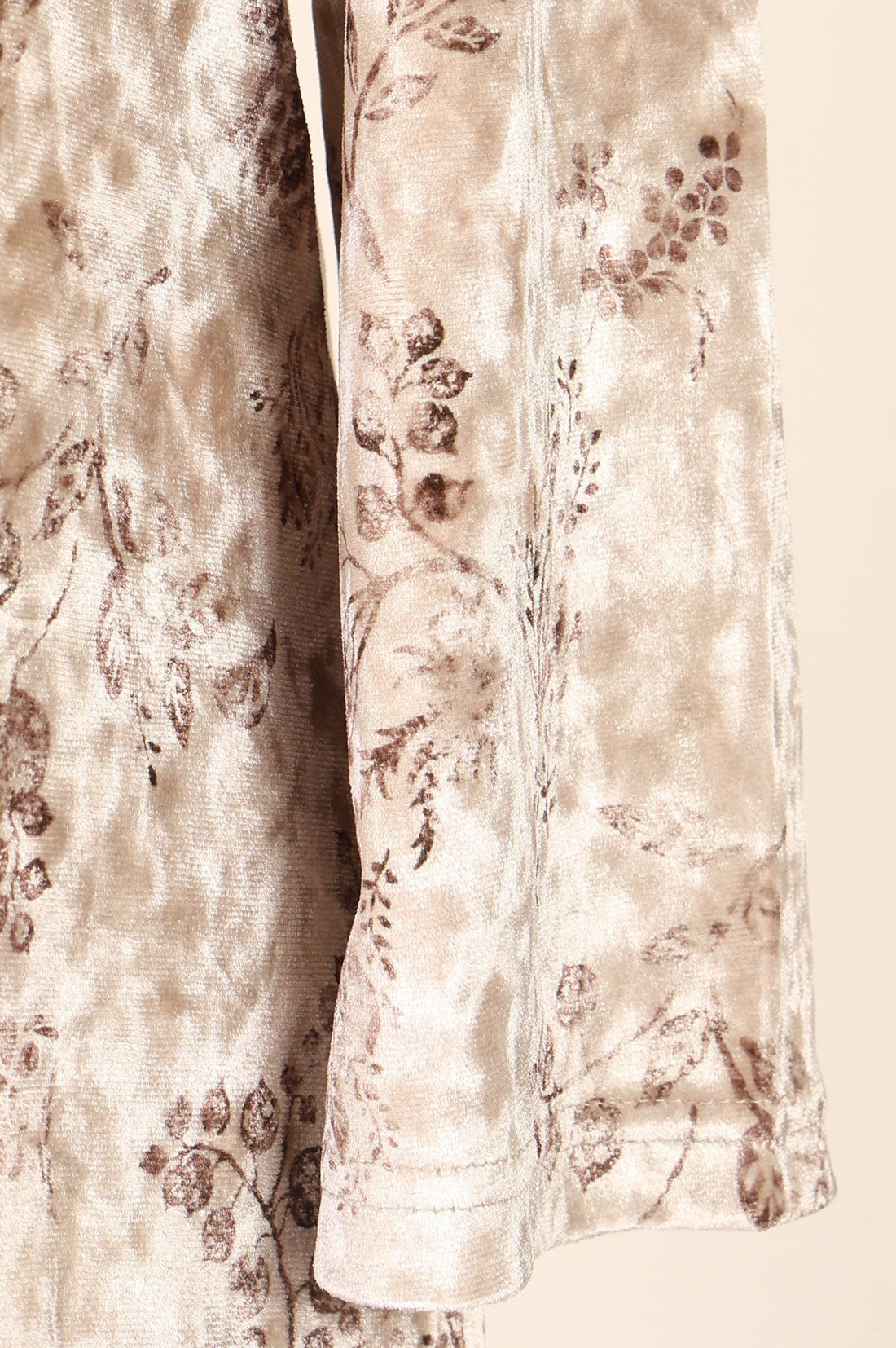 Beige Floral Printed Chenille Straight Winter Top