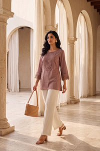 Mauve Solid Yarn Dyed Cotton Linen Straight Kurti with Lace