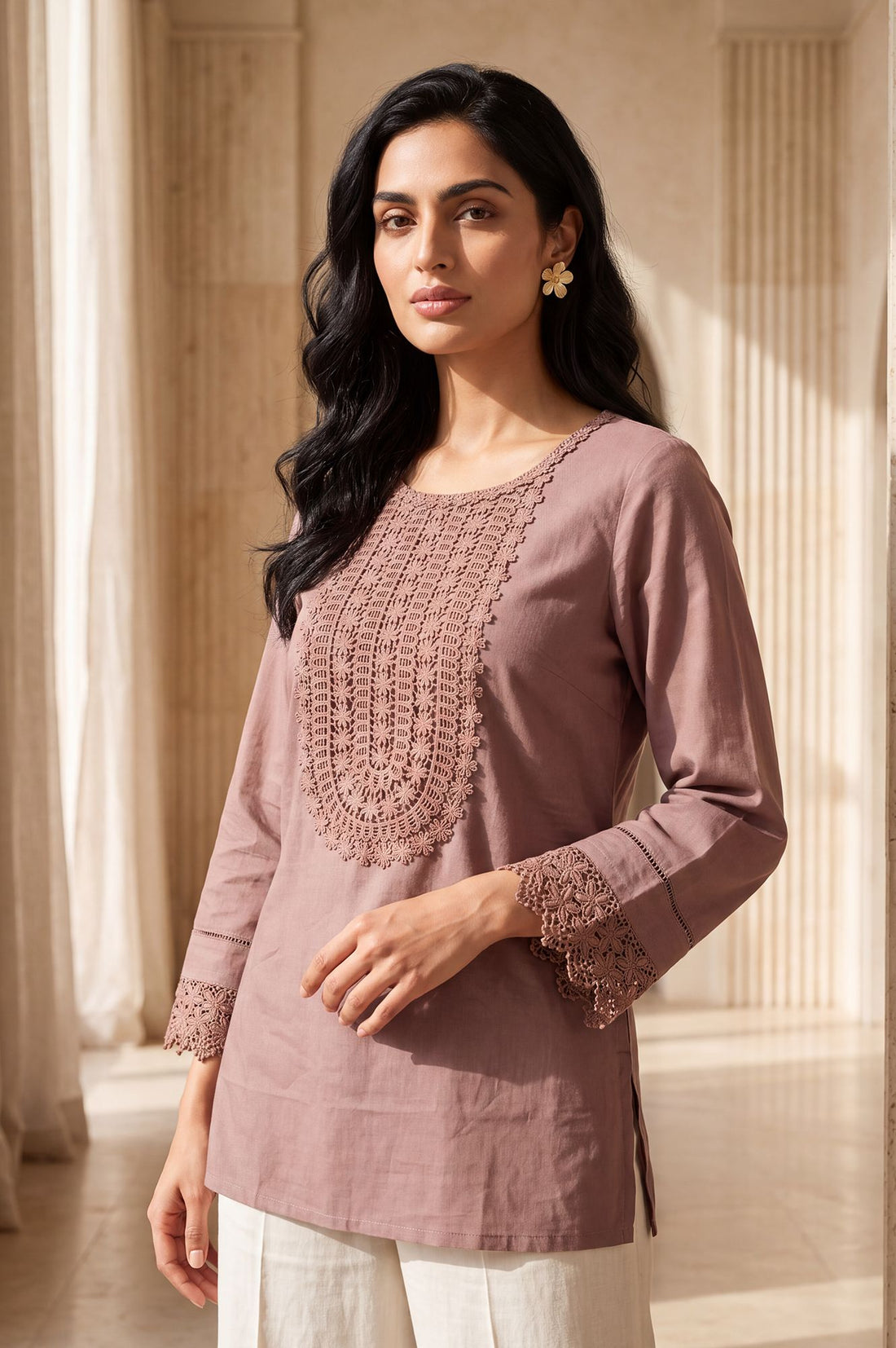 Mauve Solid Yarn Dyed Cotton Linen Straight Kurti with Lace
