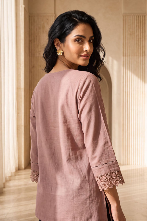 Mauve Solid Yarn Dyed Cotton Linen Straight Kurti with Lace