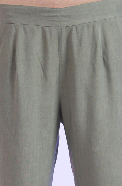 Green Solid Straight Rayon Trousers