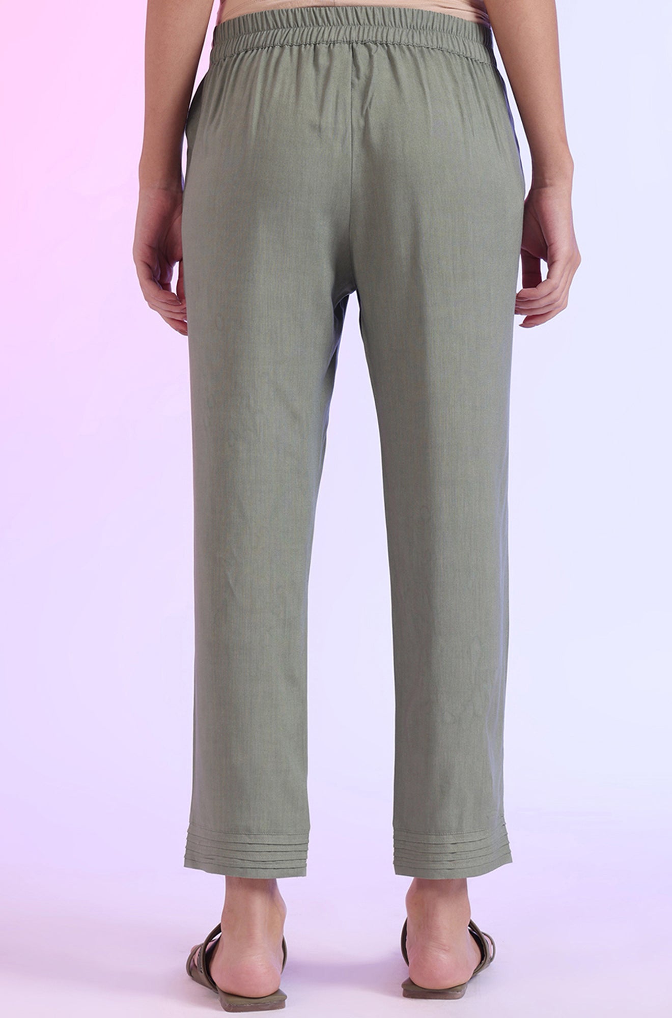 Green Solid Straight Rayon Trousers