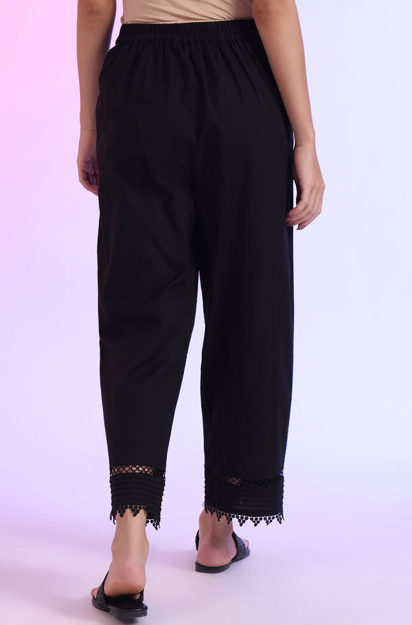 Black Solid Cotton Flaxe Ankle Length Palazzos with Lace