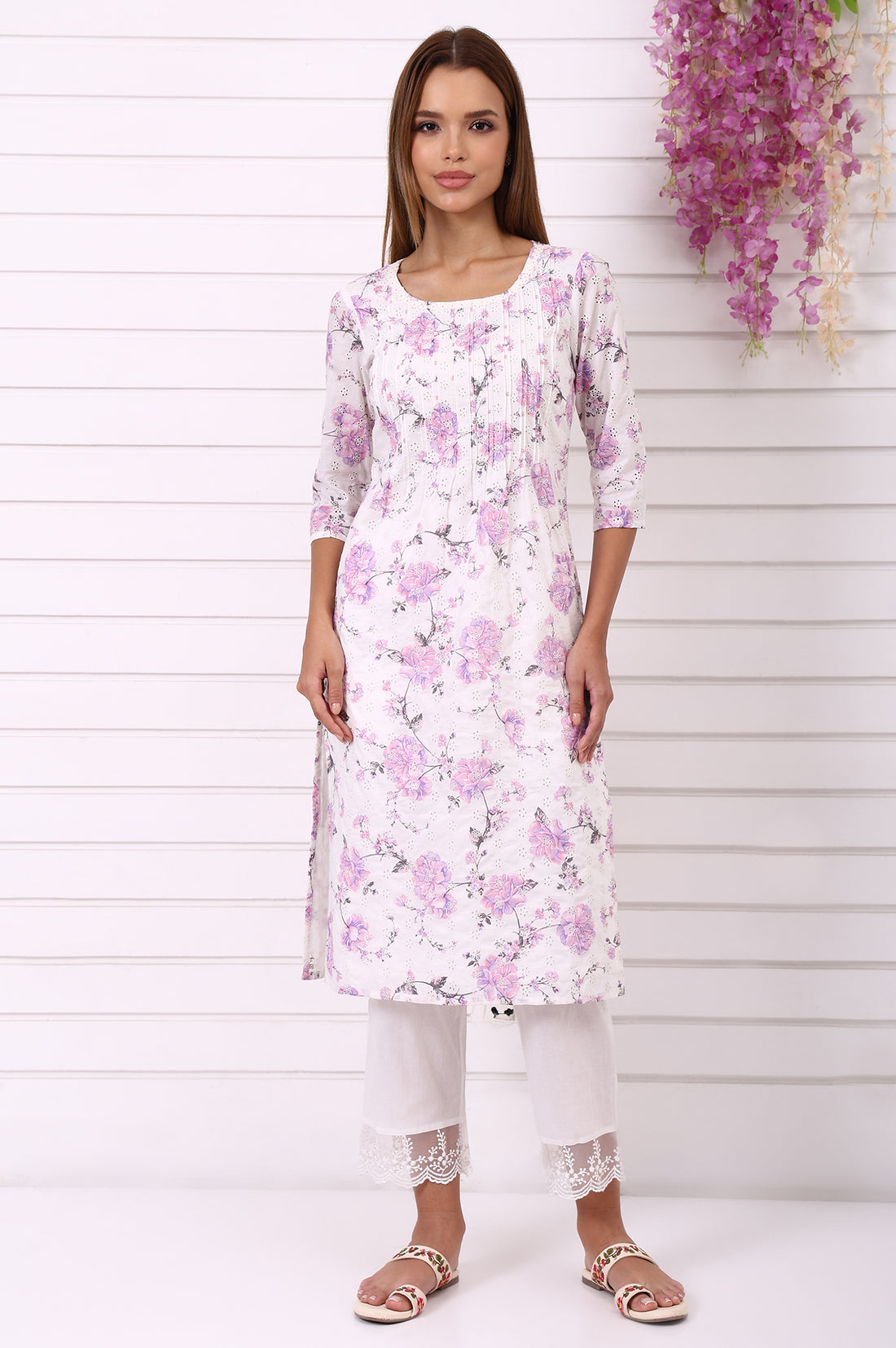 White Solid Pure Cotton Parallel Pant with Lace Hemline