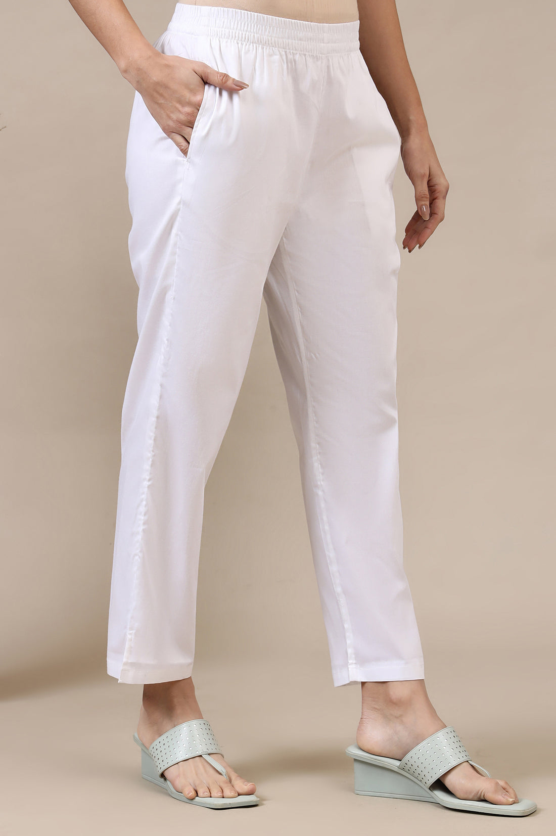 White Solid Cotton Blend Trouser Pants in Mid-Rise