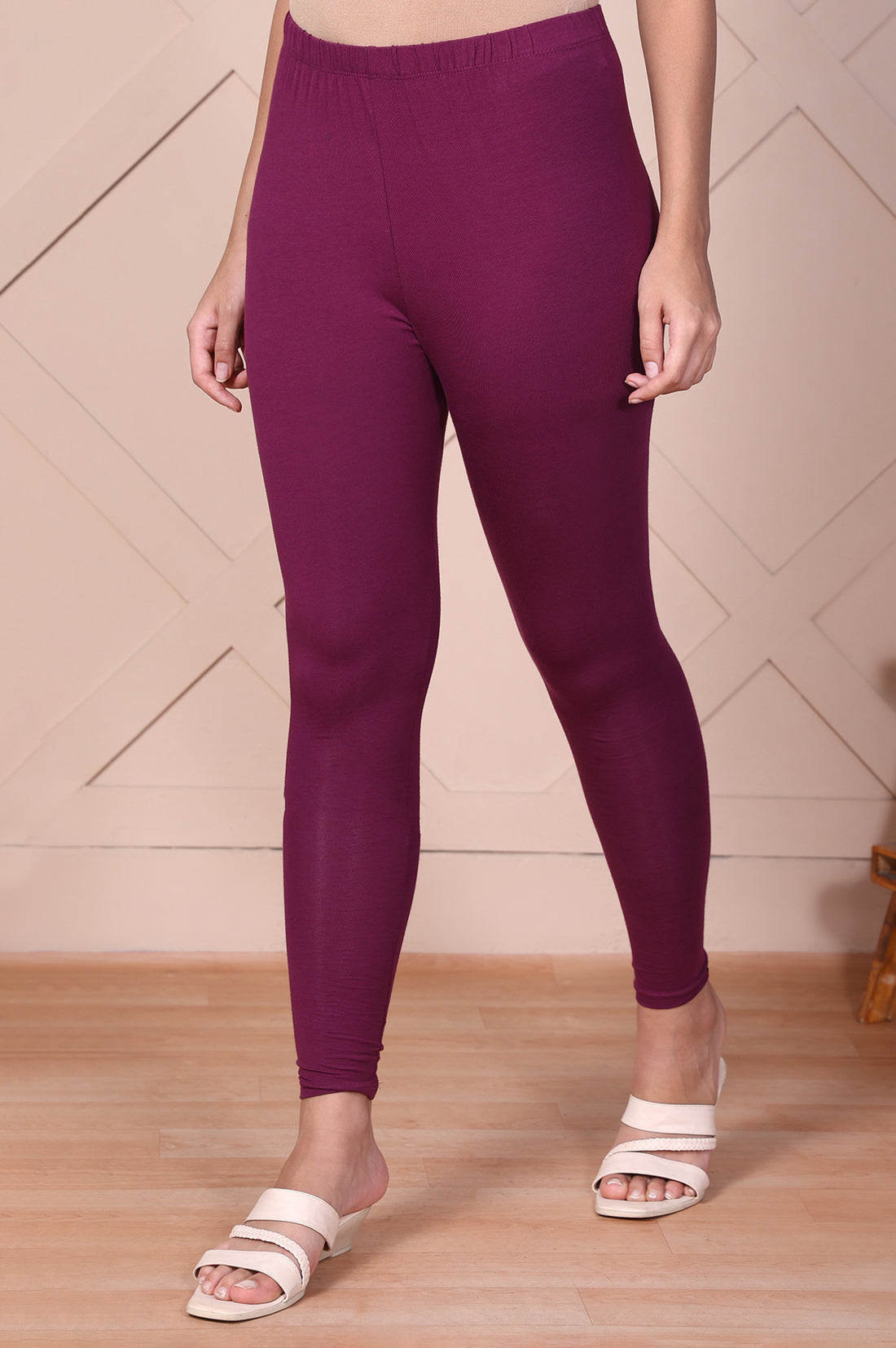 Maroon Solid Opaque Cotton Tights