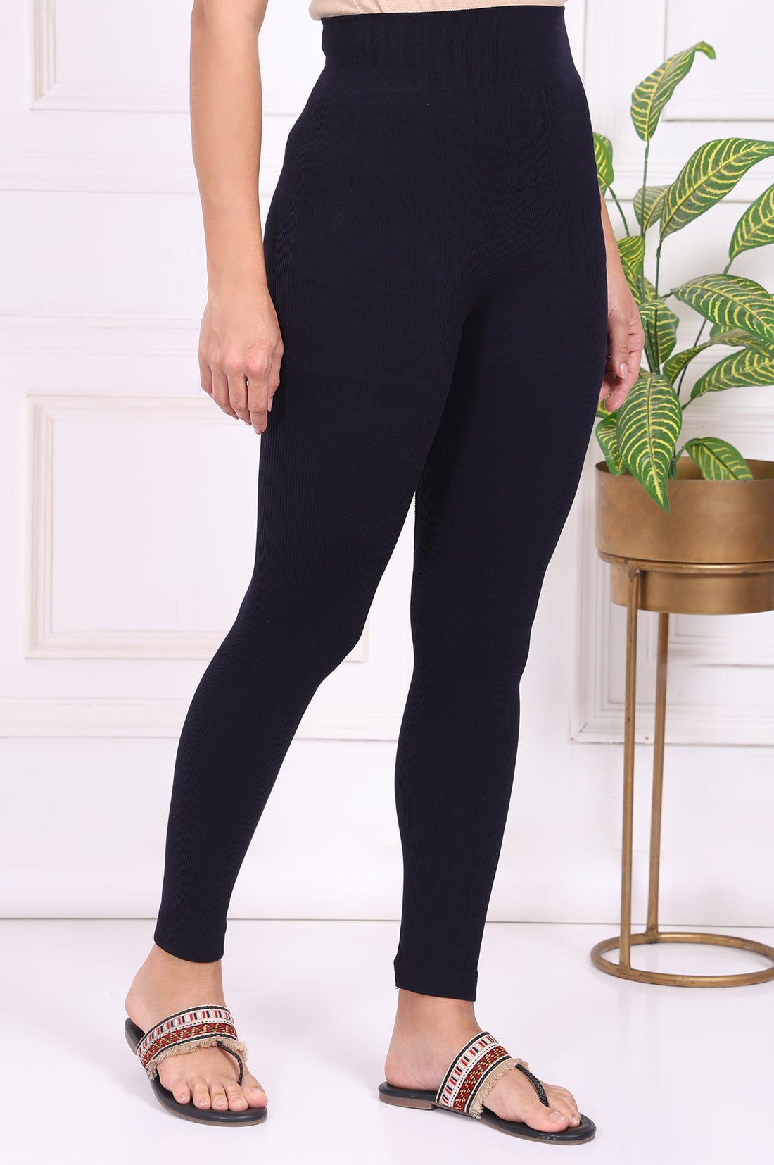 Navy Blue Winter Solid Textured Skinny Fit Ankle Length Tights
