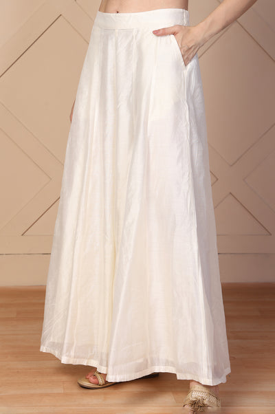 Off-White Solid Flared Skirt